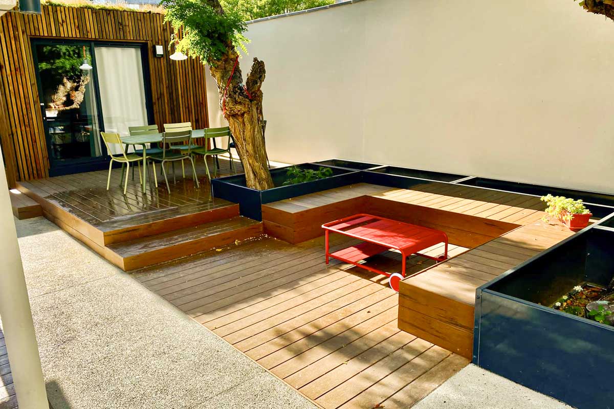 Réalisation terrasse en bois commerce toulouse